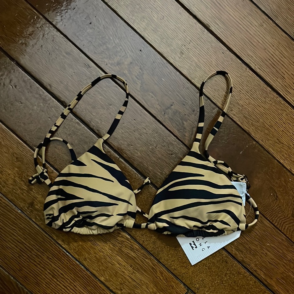 NWT Billabong Wild Groove bikini top